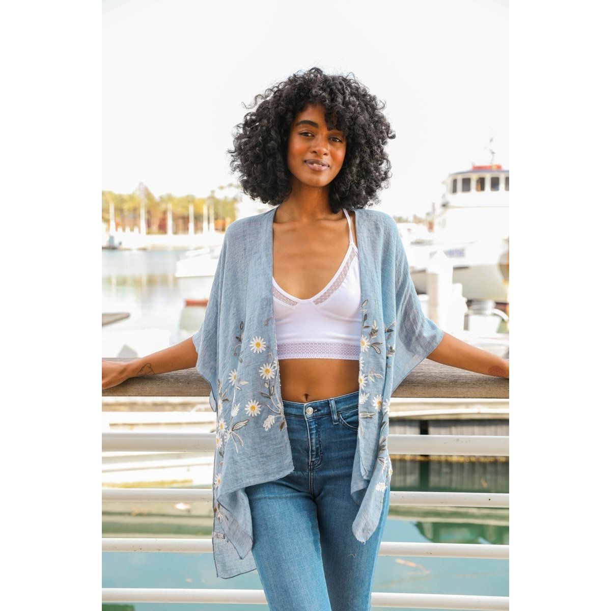 Chambray-Spring-Daisy-Kimono